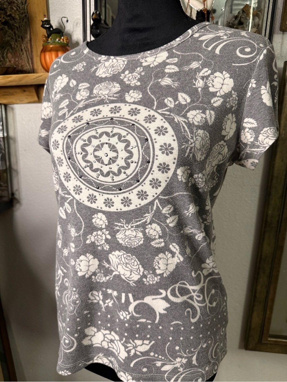 Vintage Suzie Y2K Whimsigoth Floral Mandala Rhinestone Top Made in USA •Size L•